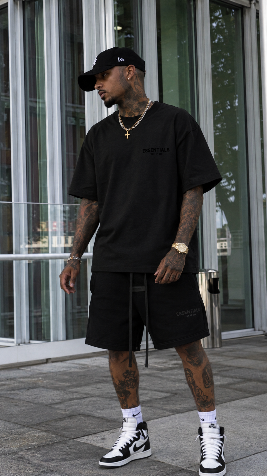 Black Essentials Set