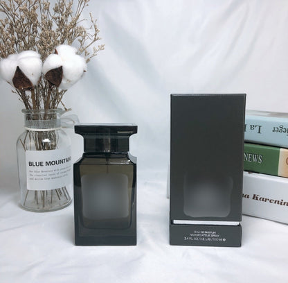 COLOGNES - TF OUD WOOD