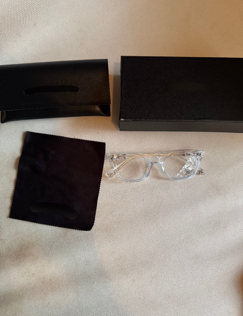 DESIGNER SUNGLASSES - CHRODE HART WHITE FRAMES